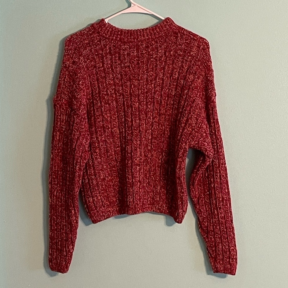 Universal Thread Sweater - Picture 3 of 5